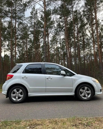 Suzuki SX4 cena 23000 przebieg: 213500, rok produkcji 2010 z Warszawa małe 121